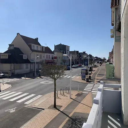 Centre De : 2 Chambres, Balcon Sud, Et Commerces A Proximite - Fr-1-482-112 Fort-Mahon-Plage